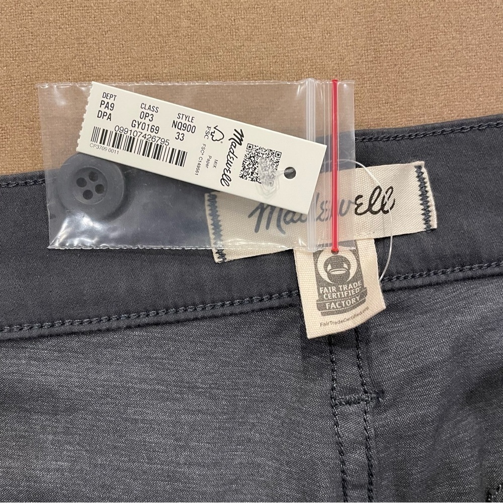 Madewell Kick Out Crop Pants Garments Dyed Sateen Dark Pavement Size 33 NWT - Picture 8 of 15
